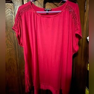 Cable & Gauge Short Sleeve Top 1X